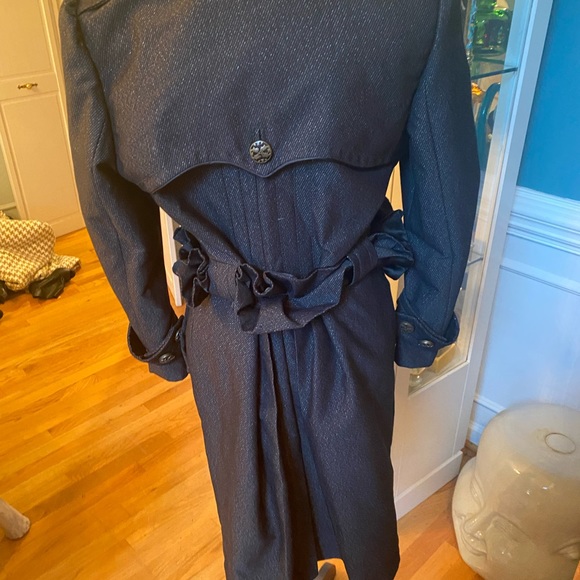 Roberto Cavalier trench coat size Medium black with silver hardware’s - Picture 4 of 5